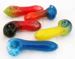 3" DECORATED COLORFUL ECONOMICAL GLASS HAND PIPE.  EC-PNT3B