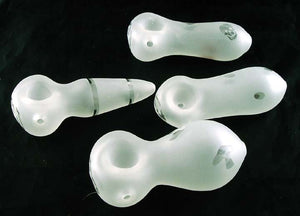 4" FROSTED GLASS HANDPIPE PIPE WITH ETCHED DESIGN.  PV-2